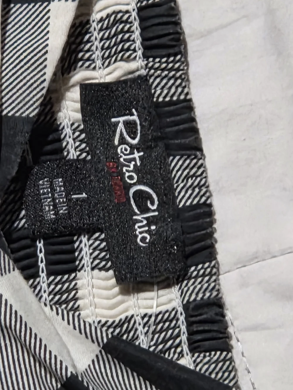 Retro Chic Black and White Gingham Smocked Sundress - Picture 10 of 12